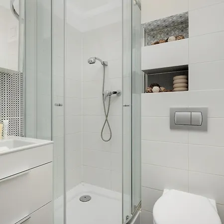 Apartment Bright With Air Conditioning Near Zoo By Renters